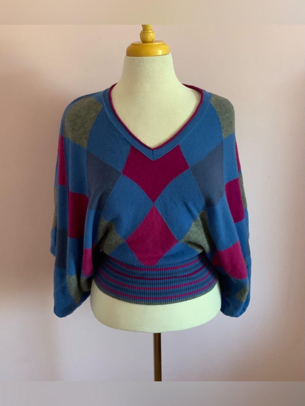 Vintage United Colors of Benetton V-Neck Batwing Sweater